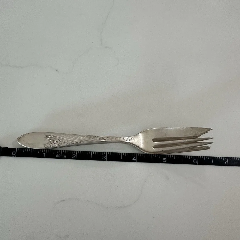 Reed‎ & Barton Set Of 3 Pastry, Oyster Or Cocktail Forks Silver Plated 6 1/2